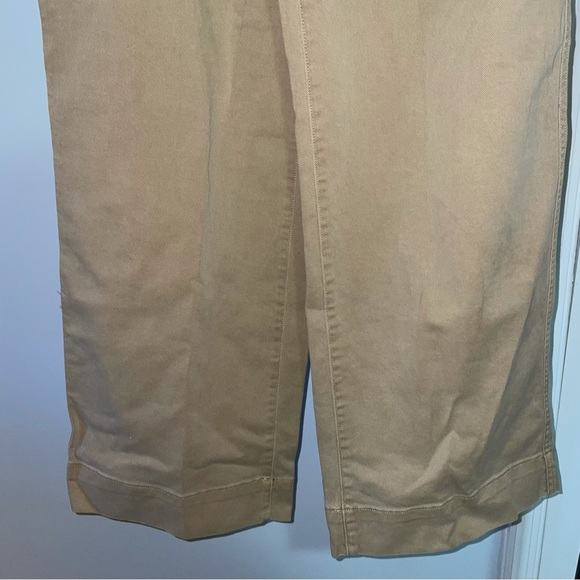 Gap High Rise Wide Leg Crop Khaki Pants Size 10 never worn - Picture 3 of 7